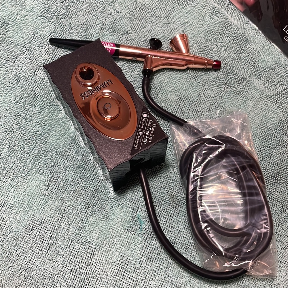 Icon Pro Airbrush System Kit - Picture 7 of 16